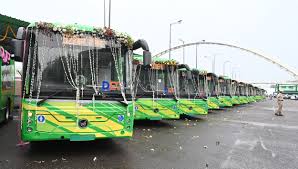 दिल्ली में नई बस सेवा की शुरुआत